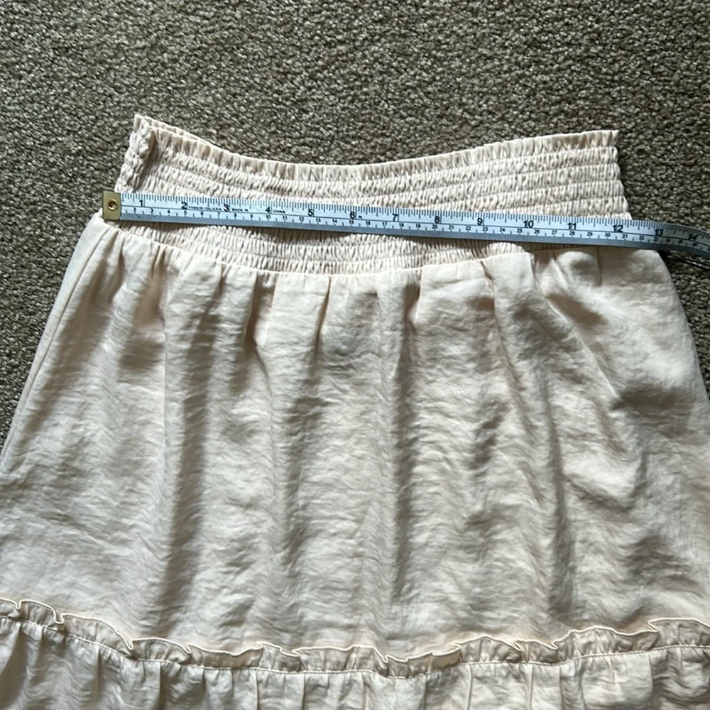NWT Vince Camuto Smocked Waist Tiered Fully Lined Maxi Skirt - Picture 7 of 8